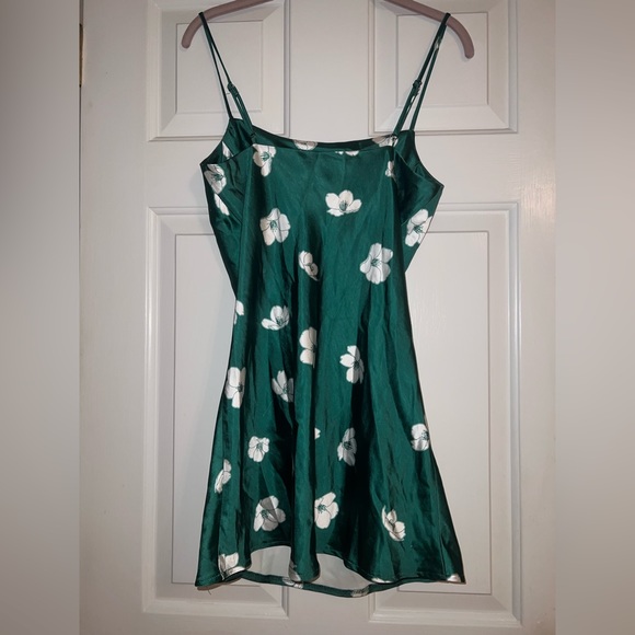 Princess Polly mini dress - Picture 2 of 3